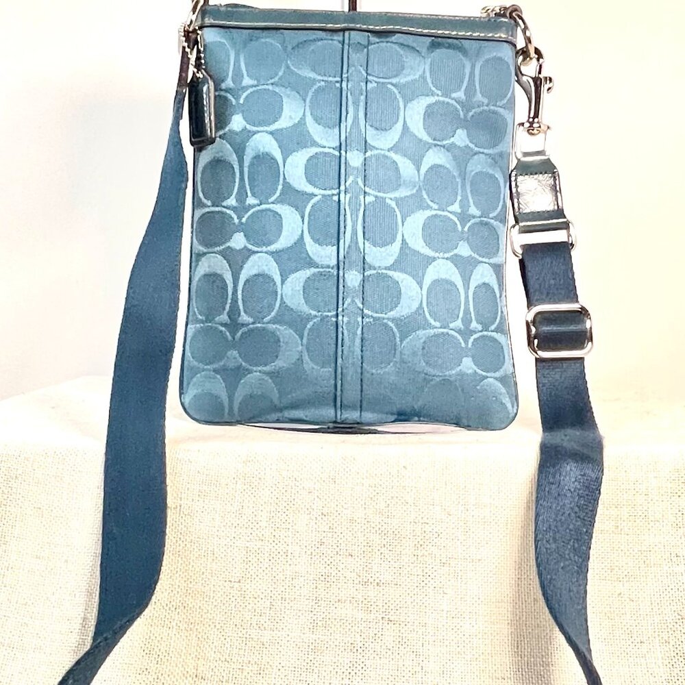 Coach Signature Swingpak in rich blue Hue Crossbody Bag with Adjustable Strap - Picture 14 of 15